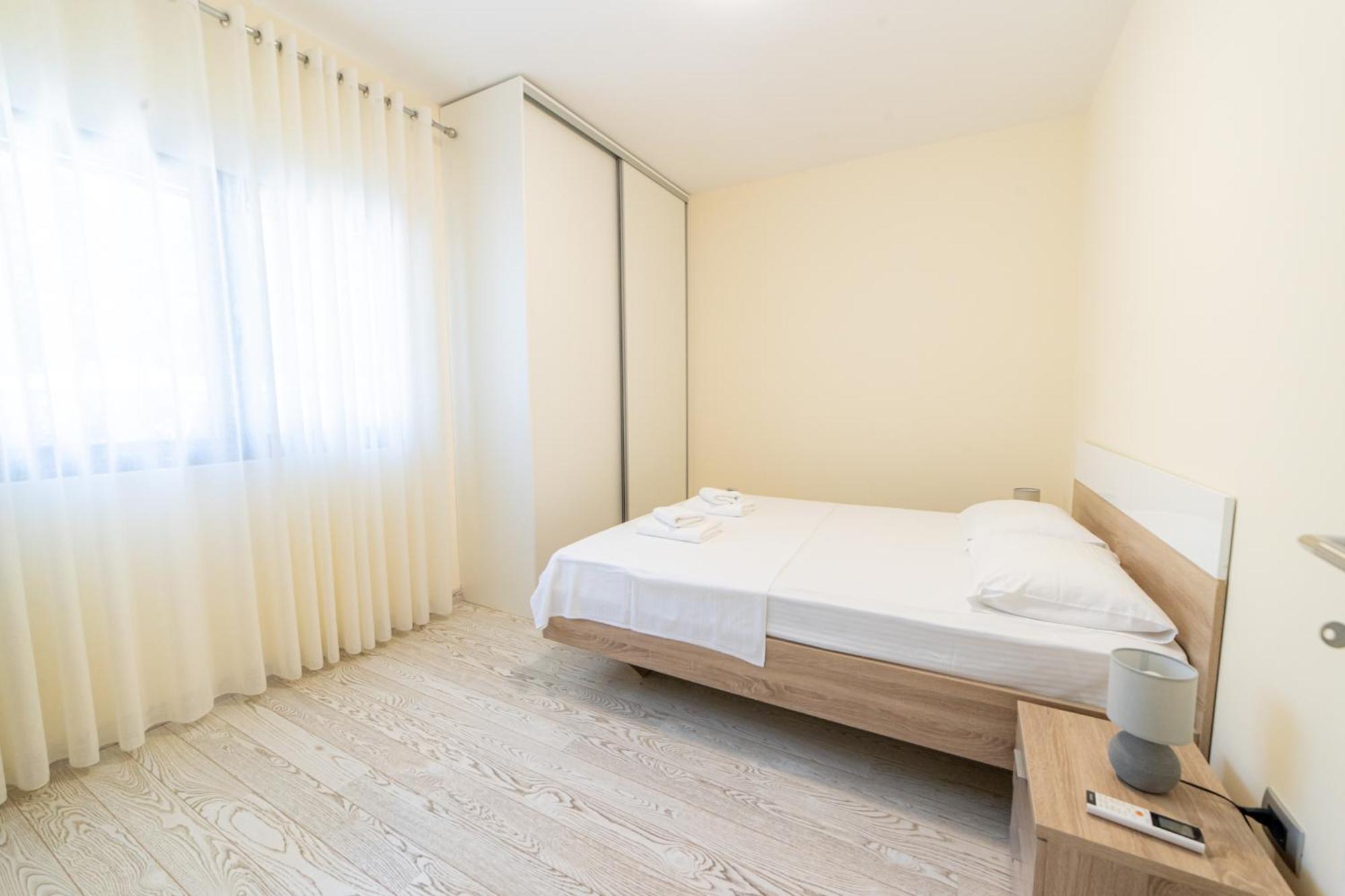 Green Bay Apartments Morinj Котор Экстерьер фото