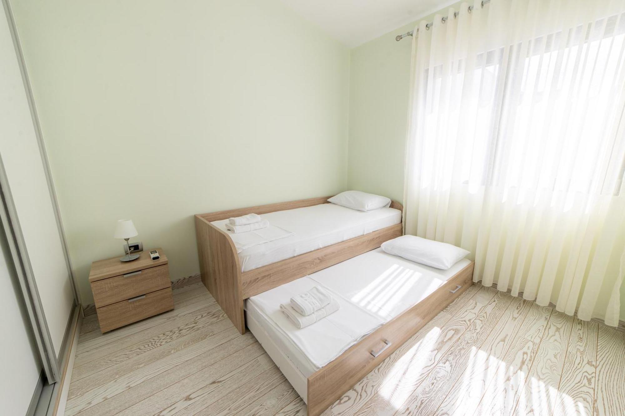 Green Bay Apartments Morinj Котор Экстерьер фото