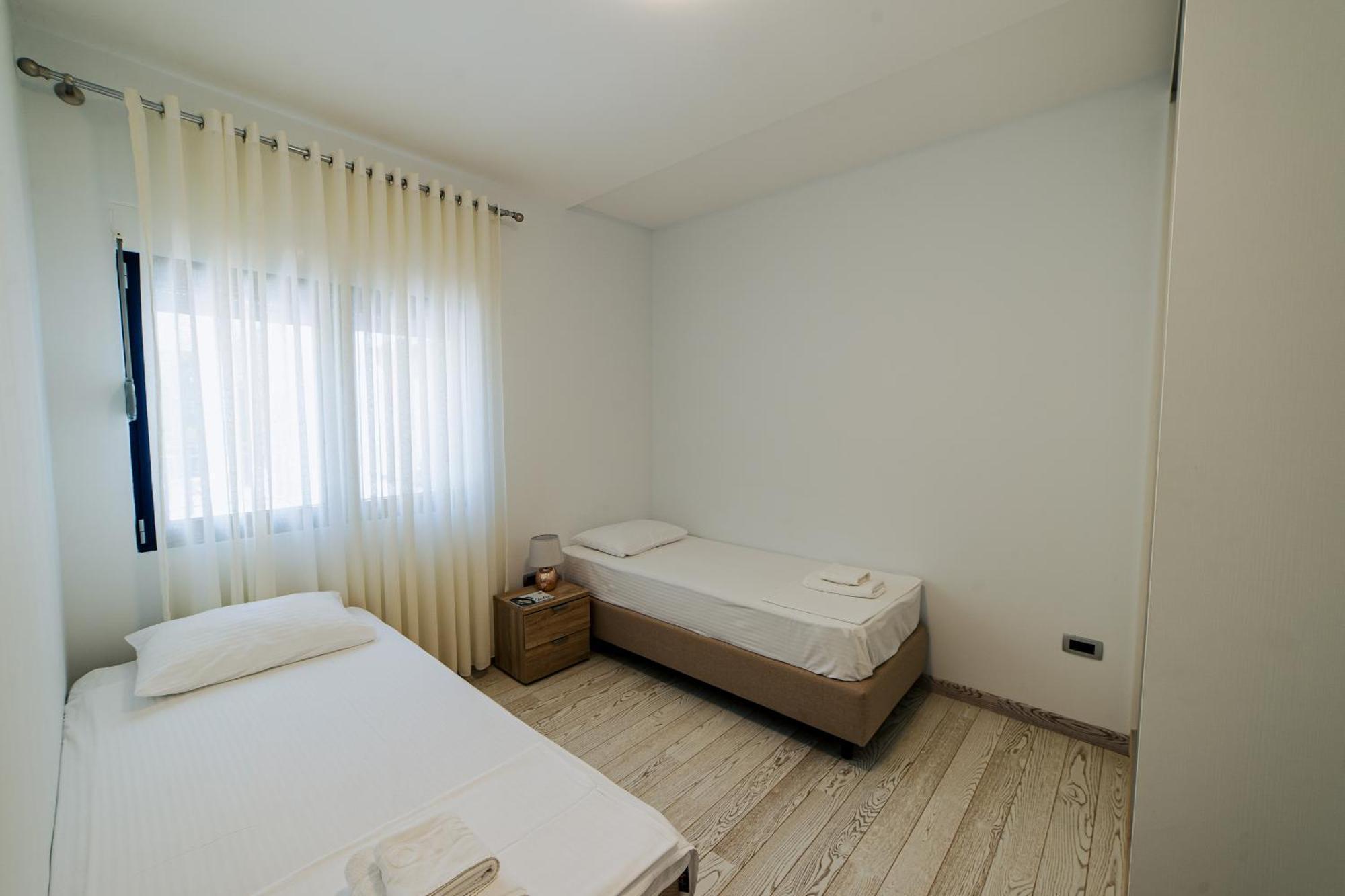 Green Bay Apartments Morinj Котор Экстерьер фото